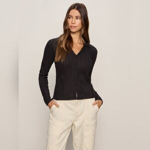 SANTUARY TEXTURED BUTTON DOWN TOP NWOT!